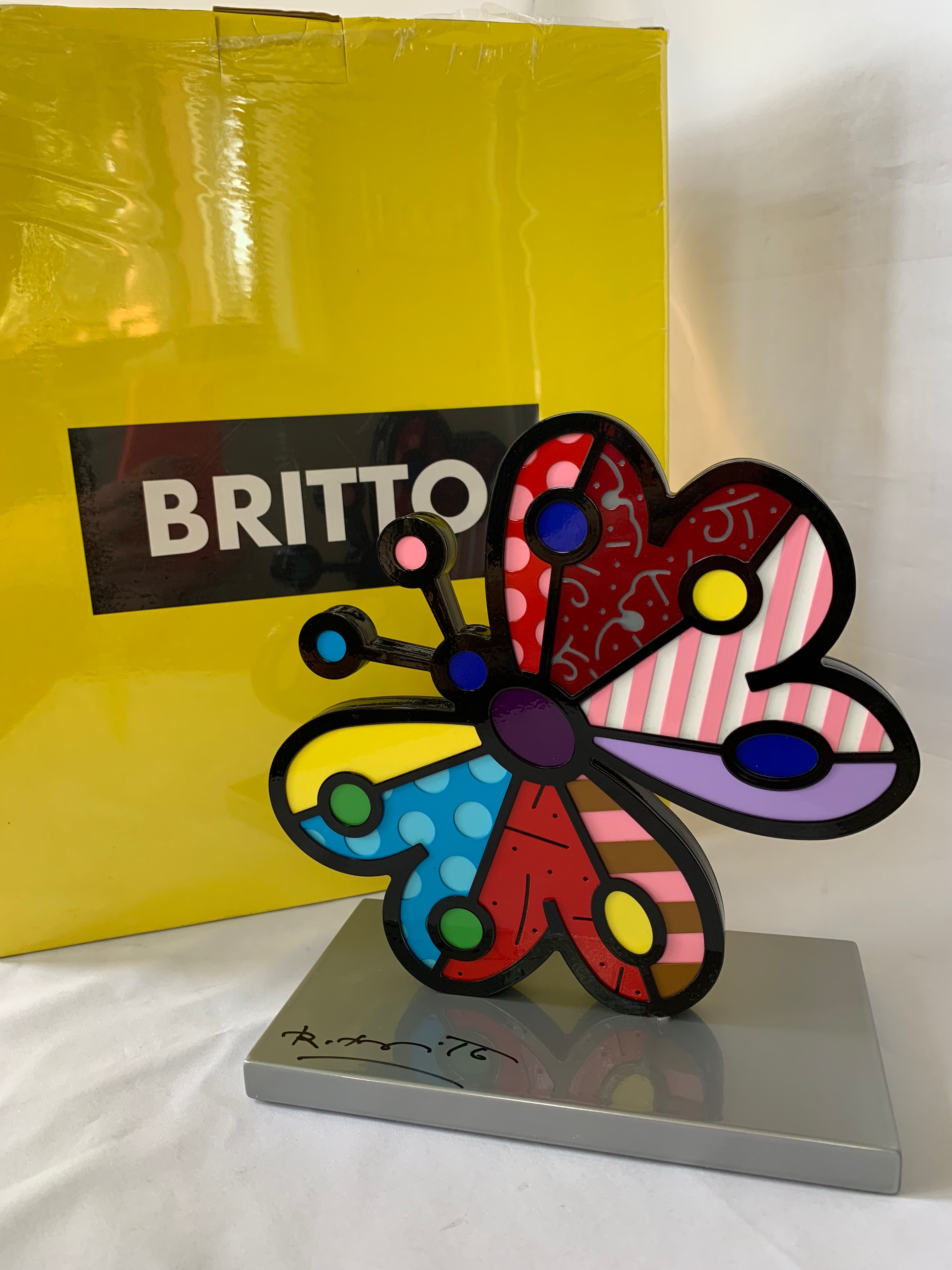 Romero Britto Foldable Umbrella Butterfly & Flowers Authentic 